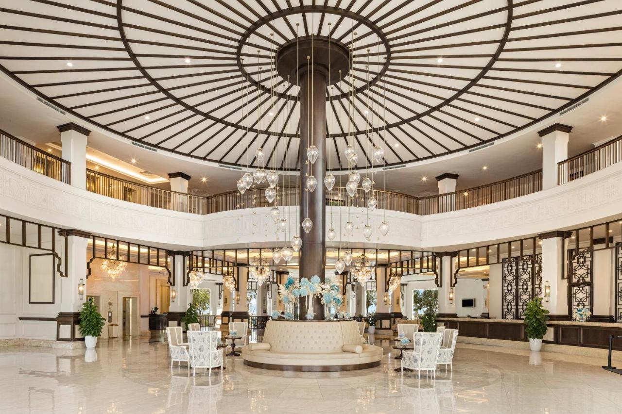 Melia Vinpearl Cua Hoi Beach Resort Кыало Экстерьер фото