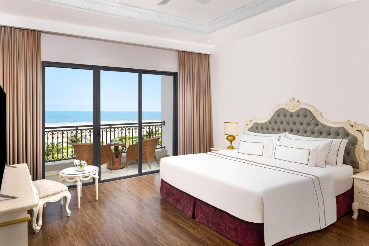 Melia Vinpearl Cua Hoi Beach Resort Кыало Экстерьер фото
